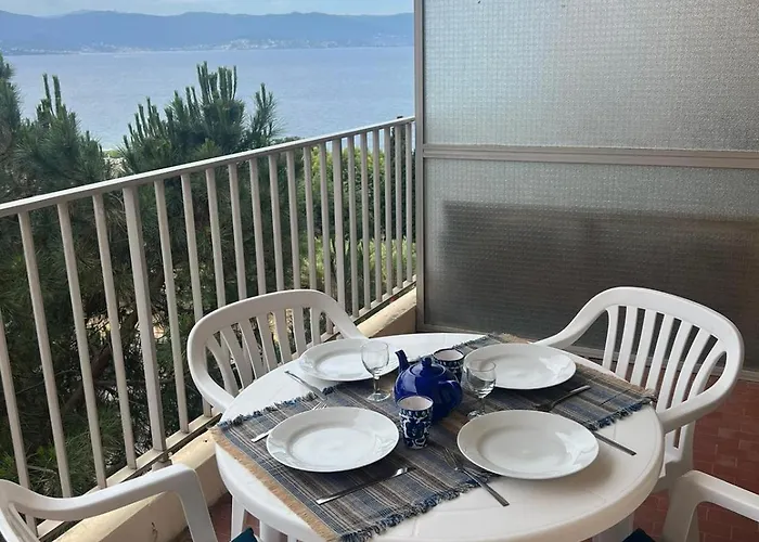 Grand Studio Terrasse Vue Sur Mer Et Parking