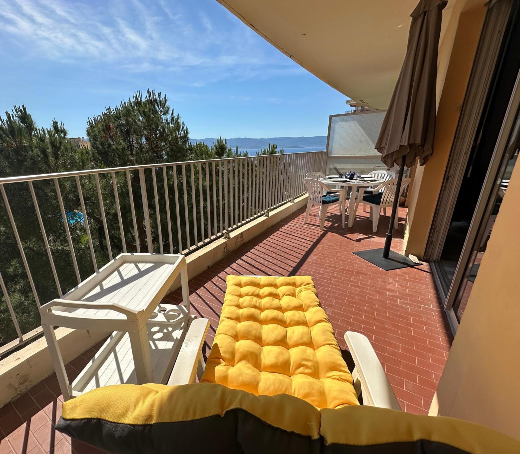 Grand Terrasse Vue Sur Et Parking Apartment *